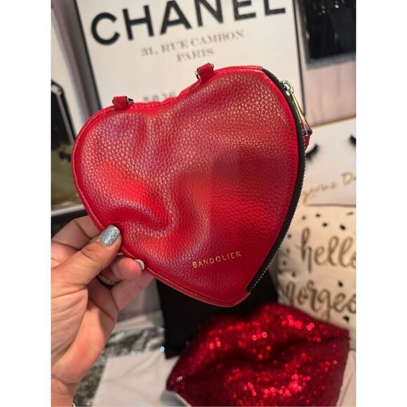 EUC bandolier lily heart expanded crossbody pouch /bag/purse * pouch only* - Picture 3 of 5